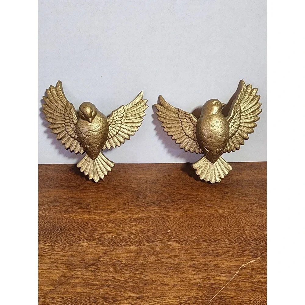 Vintage Burwood 1980s Doves #2685-1 + 2 Wall Hanging Decoration Birds‎ Gold 80s